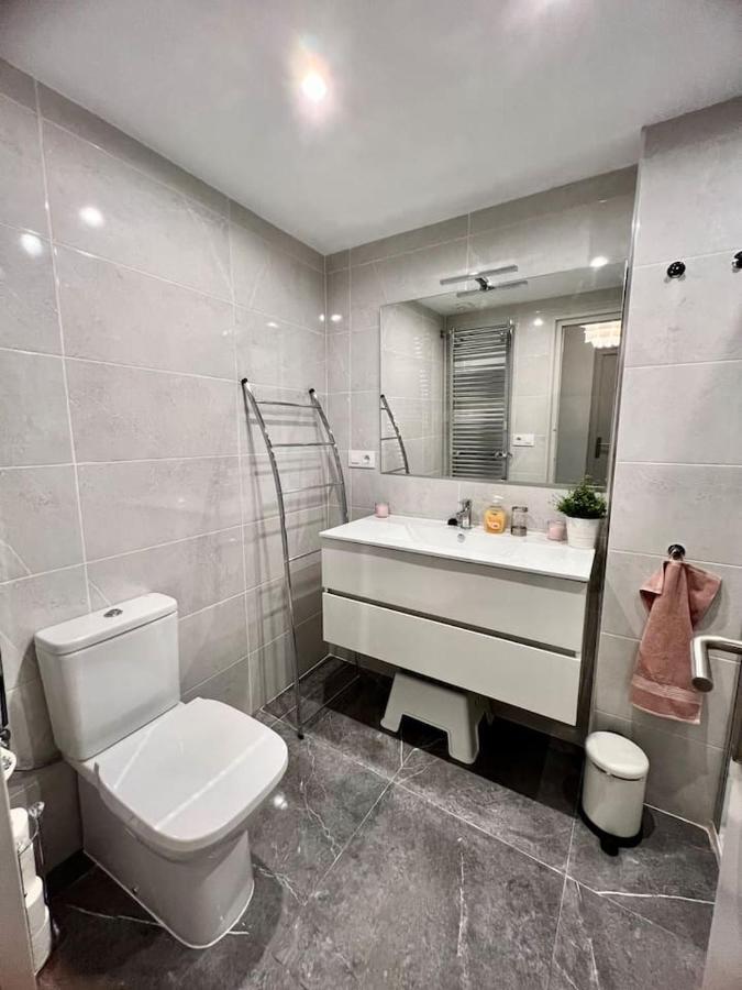 Amplio Apartamento Tranquilo Cerca De La Playa Росас Экстерьер фото