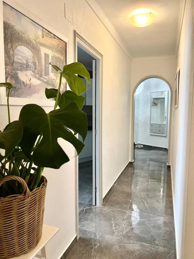 Amplio Apartamento Tranquilo Cerca De La Playa Росас Экстерьер фото