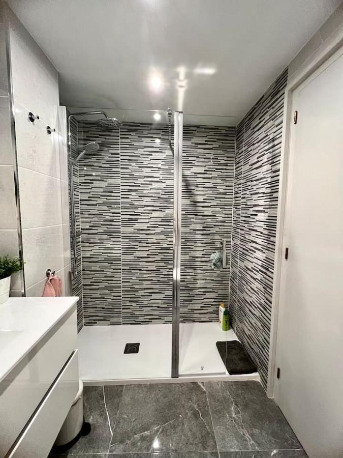 Amplio Apartamento Tranquilo Cerca De La Playa Росас Экстерьер фото